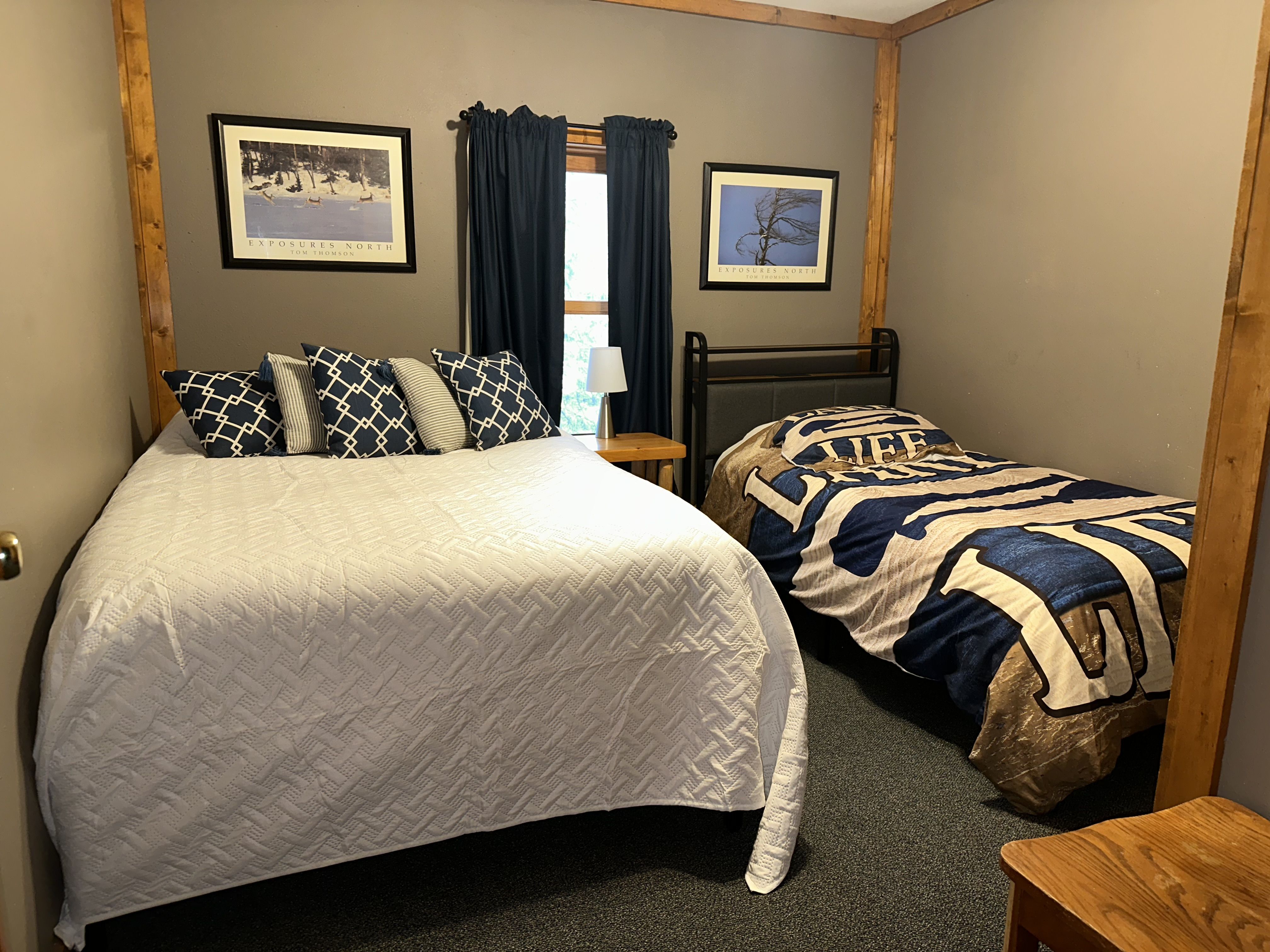 Lakeview Bedroom cabin 8 